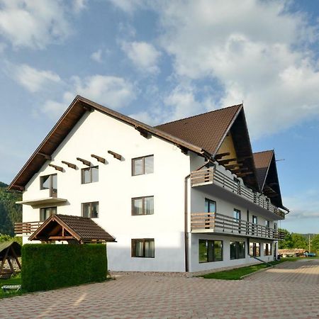 Hotel Vila Mogan Moieciu de Jos Exterior foto